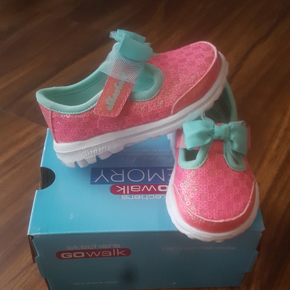 skechers memory foam baby